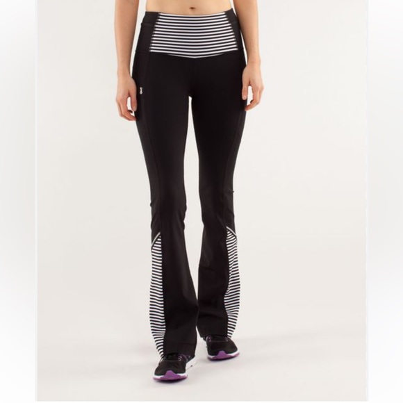 Lululemon Run Ice Queen Black/ White Striped Pants Sz 4 - Picture 1 of 10